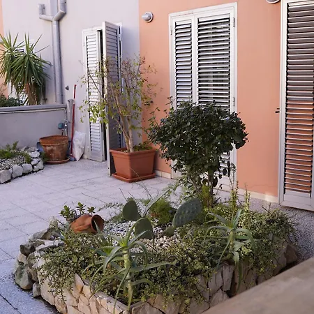 La Casa Di Sara By World *